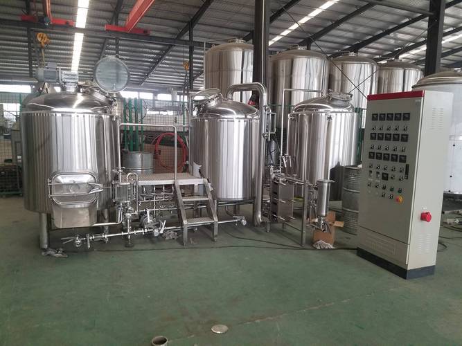 集安全套啤酒设备一套多少钱？开精酿厂到底得配齐哪些？